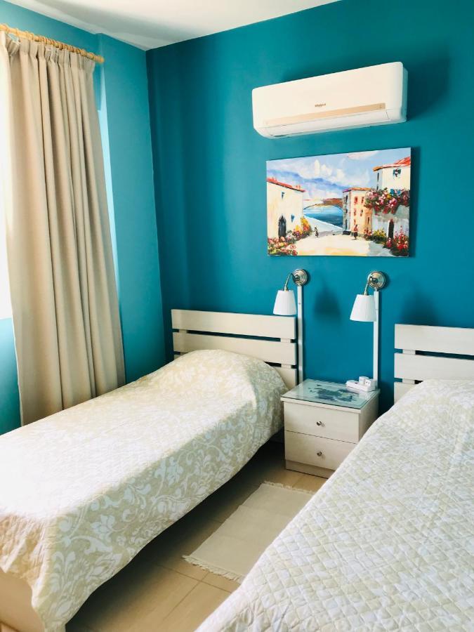 Pool Apartment Larnaca Dış mekan fotoğraf